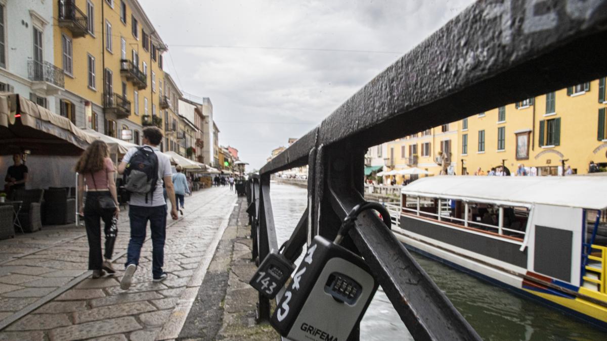 Milano, L’invasione Delle Keybox, I «lucchettoni» Per Il Check-in Fai ...