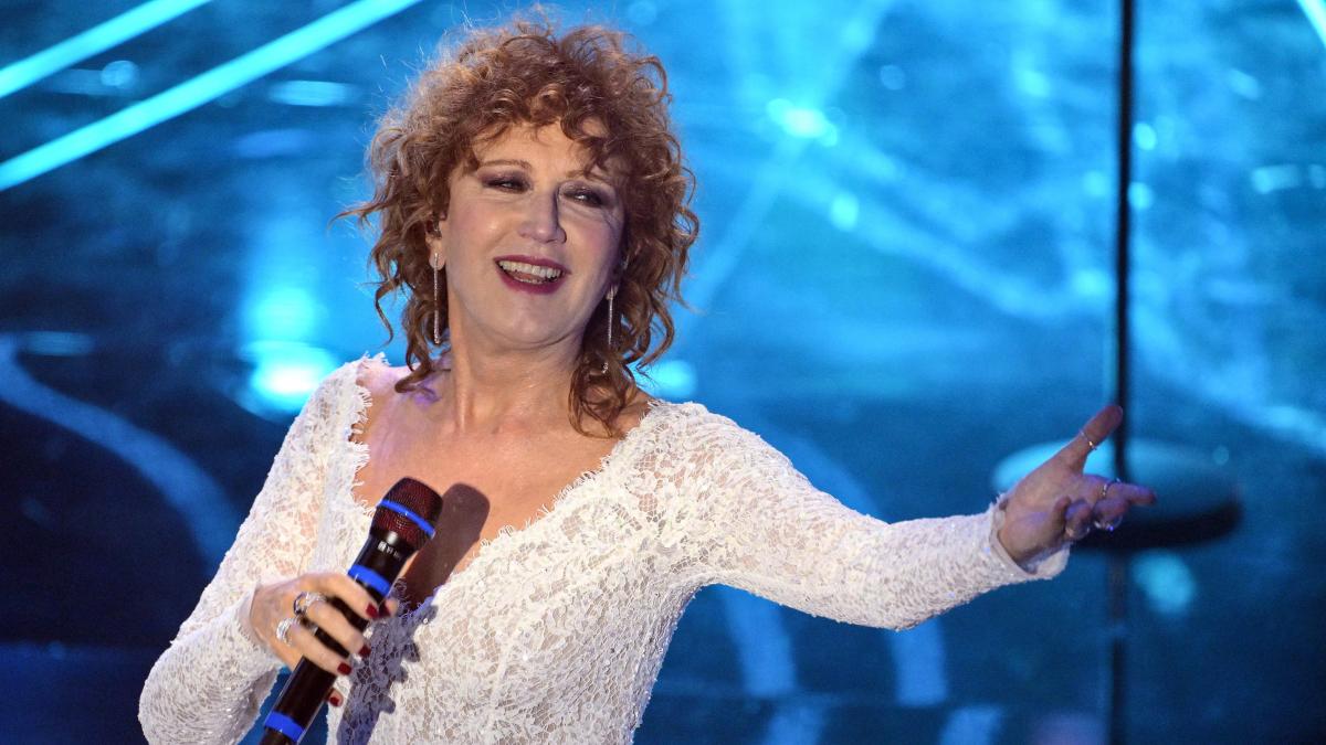Fiorella Mannoia a Bergamo: «I musicisti non cambieremo il mondo, ma possono almeno stimolare il pensiero critico. Non ce la faccio a tacere di fronte alle ingiustizie»