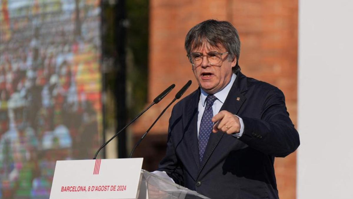 Puigdemont, el exlíder independentista catalán regresa a Barcelona: comienza el operativo de detención