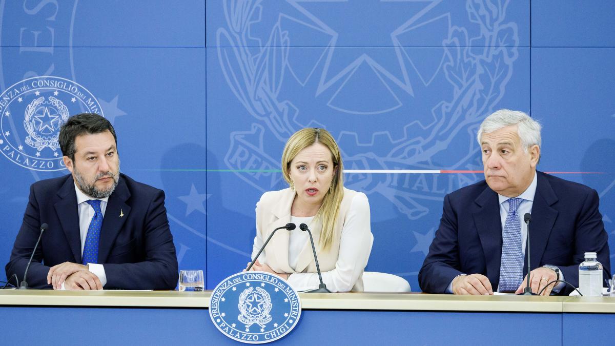 Annunci e stupori di chi non sapeva (o di chi ha finto di non sapere). Ma il Mef: li avevamo informati