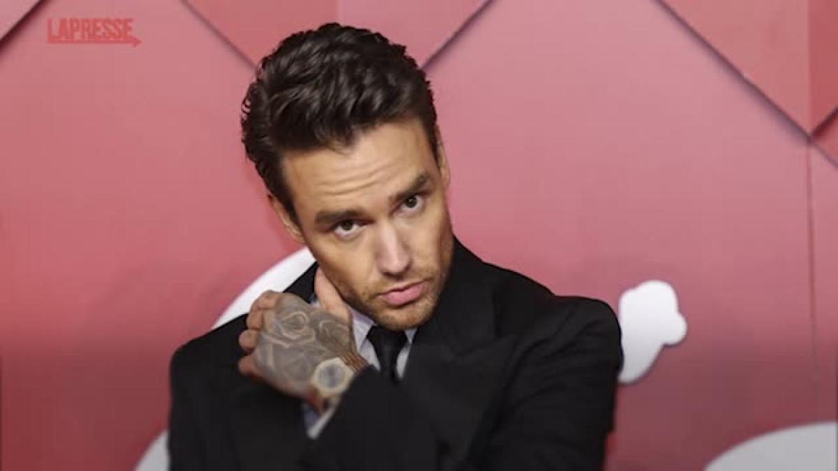 Morte di Liam Payne: la casa discografica che voleva abbandonarlo e le accuse a «X Factor» che «sfrutta i giovani artisti»