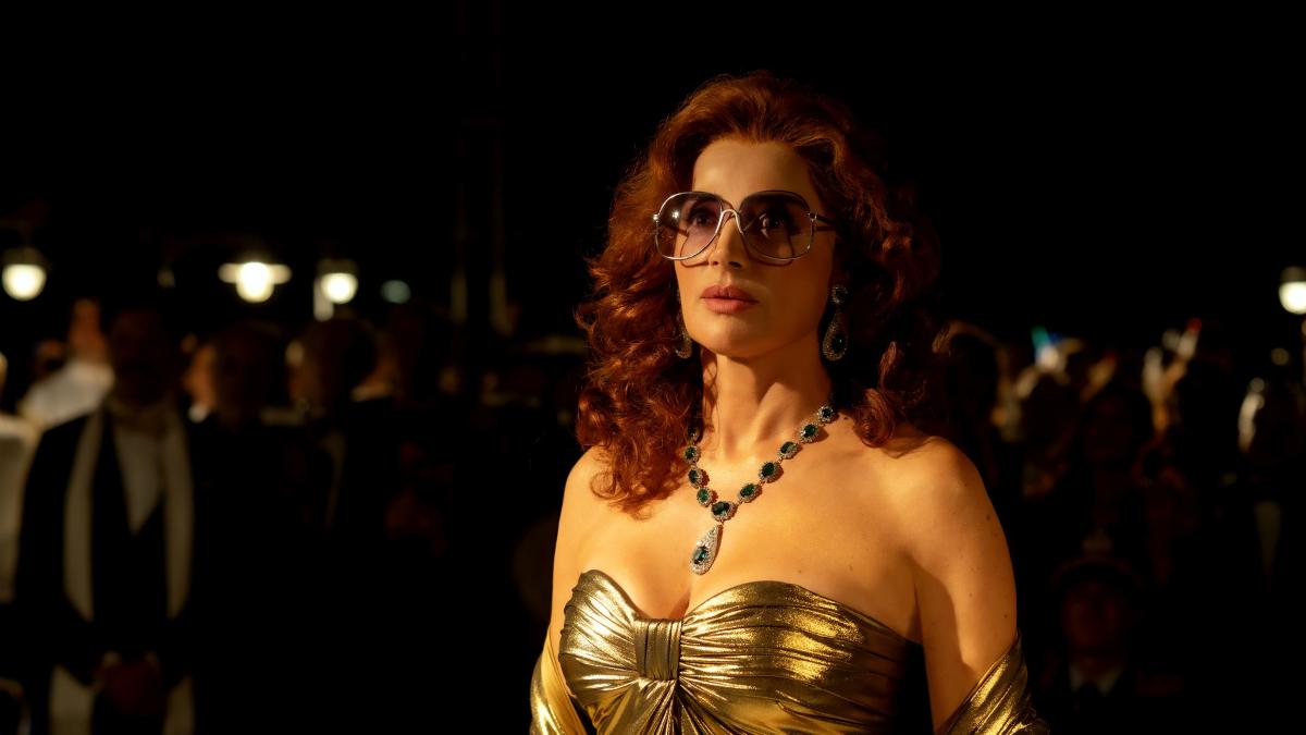 Luisa Ranieri: «Sono una diva in crisi per Sorrentino. La carriera? Rifiuto ruoli sexy, mi stanno stretti»