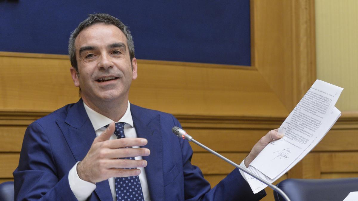 il governatore occhiuto indagato per corruzione il video sui social 160in questi anni ho gestito la calabria con rigore assoluto
