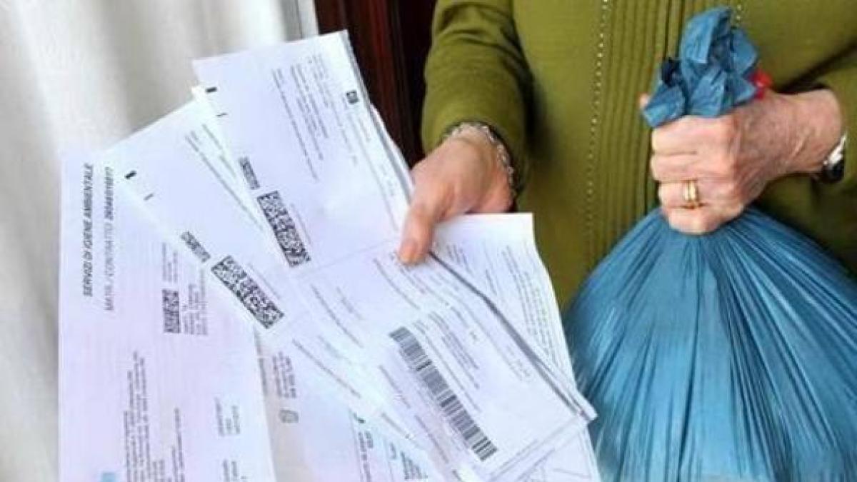 Tari 2025, è il momento di pagare la tassa sui rifiuti: rate, scadenze (e sconti), cosa sapere