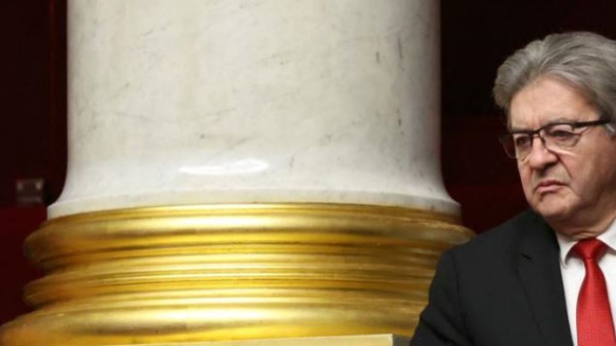 Mélenchon a Campi Bisenzio per la Gkn: «La vostra resistenza è esemplare»