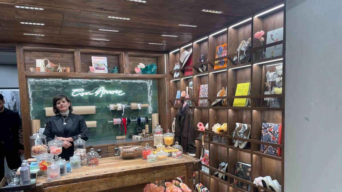 negozio golden goose