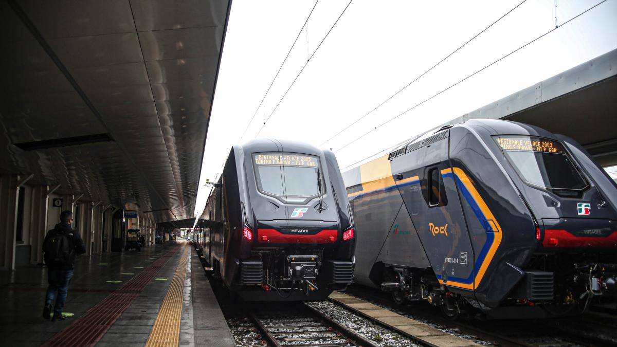 Incendio sulla linea Roma-Grosseto: sospesa la circolazione dei treni. Ritardi fino a 150 minuti
