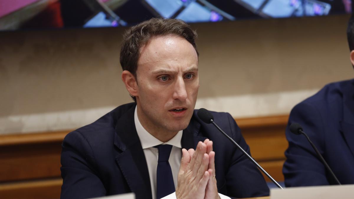Regionali, De Luca jr stoppa Fico (5Stelle): «Nome condiviso o si facciano le primarie per il candidato»