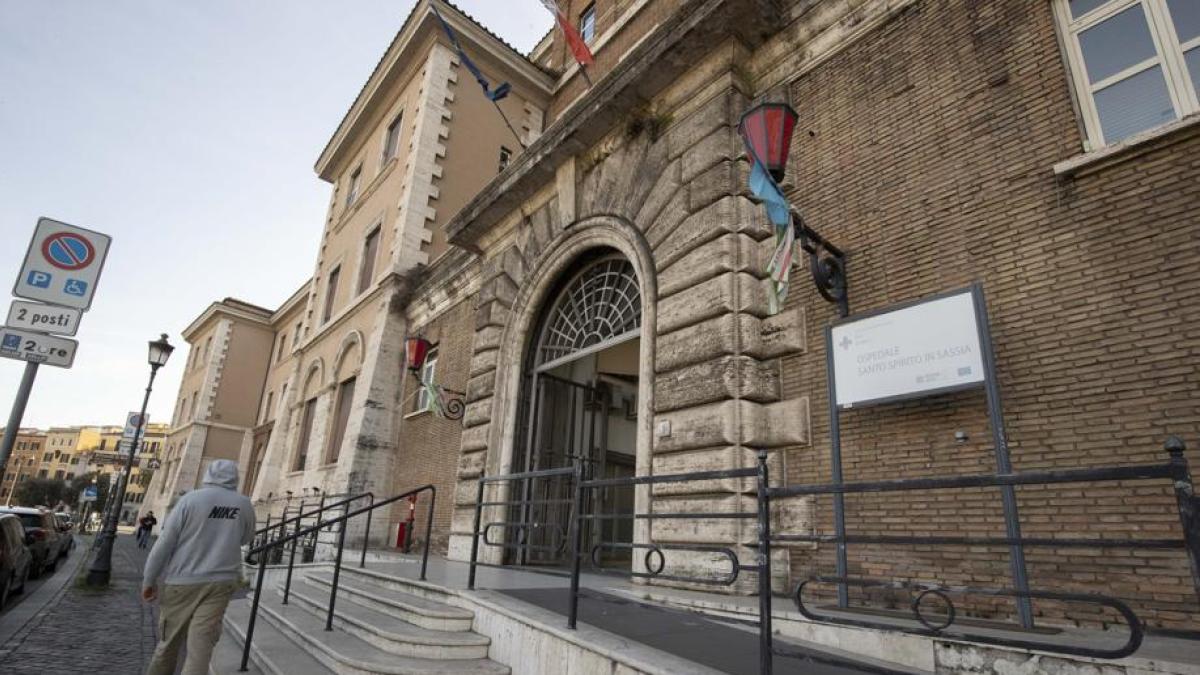 Detenuto evade dall'ospedale Santo Spirito durante una visita medica. Caccia in tutta Roma (anche fuori). Era in attesa di giudizio