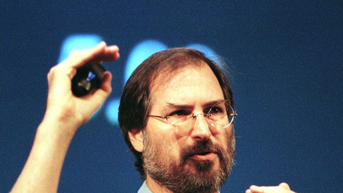 Steve Jobs nasceva 70 anni fa: la storia del fondatore di Apple in 16 curiosità