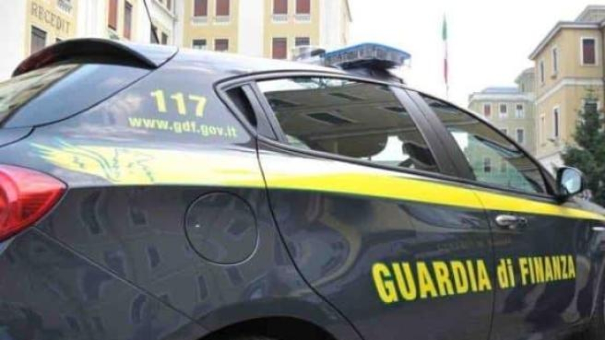 Ferrara, ex pornostar attiva su OnlyFans evade il fisco per 110 mila euro |  Corriere.it
