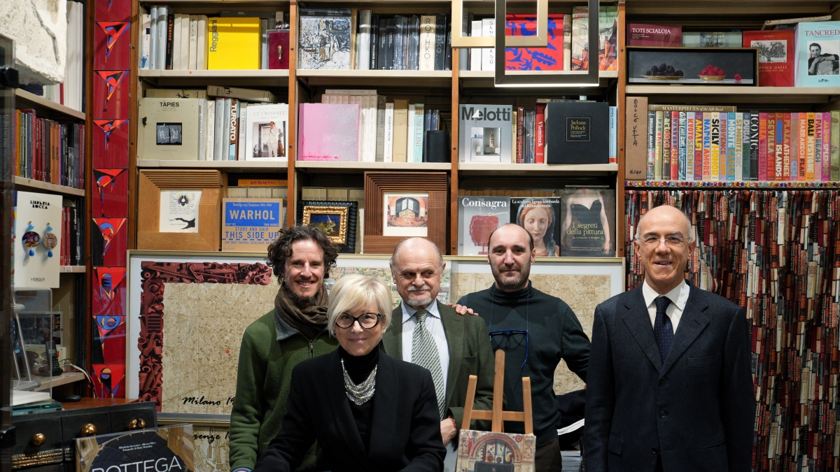 Milano, la libreria Bocca compie 250 anni e festeggia con un francobollo e una mostra