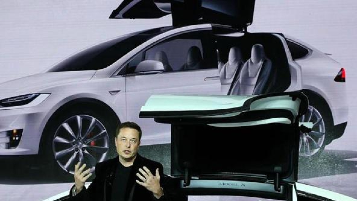 Maxi tagli e licenziamenti: anche i veterani Usa sotto la scure di Musk