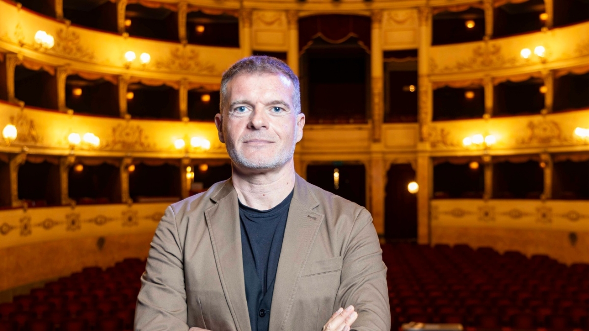 Firenze, il Teatro della Pergola non sarà declassato. Ma il governo dà un voto basso alla parte artistica: «Massini è sotto attacco»