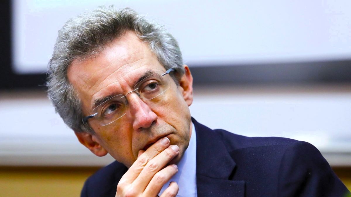 Terzo mandato, Manfredi: serve una legge, non un decreto, che includa anche i sindaci per una questione di equità