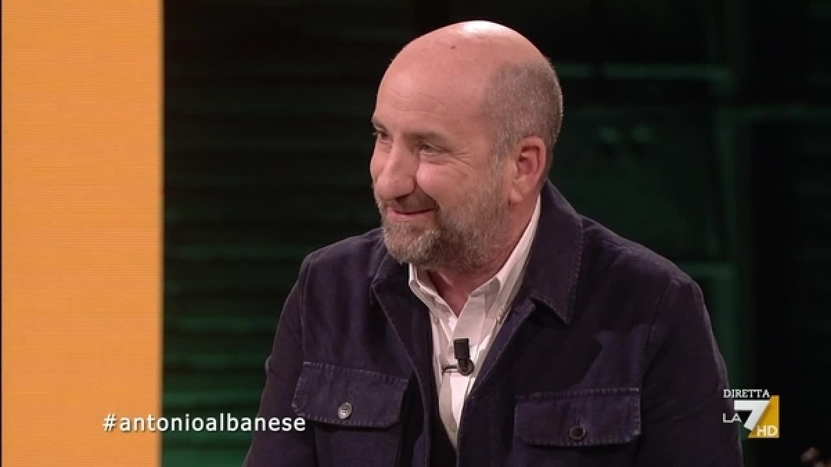 Antonio Albanese, un talento che risuona anche nel suo primo romanzo