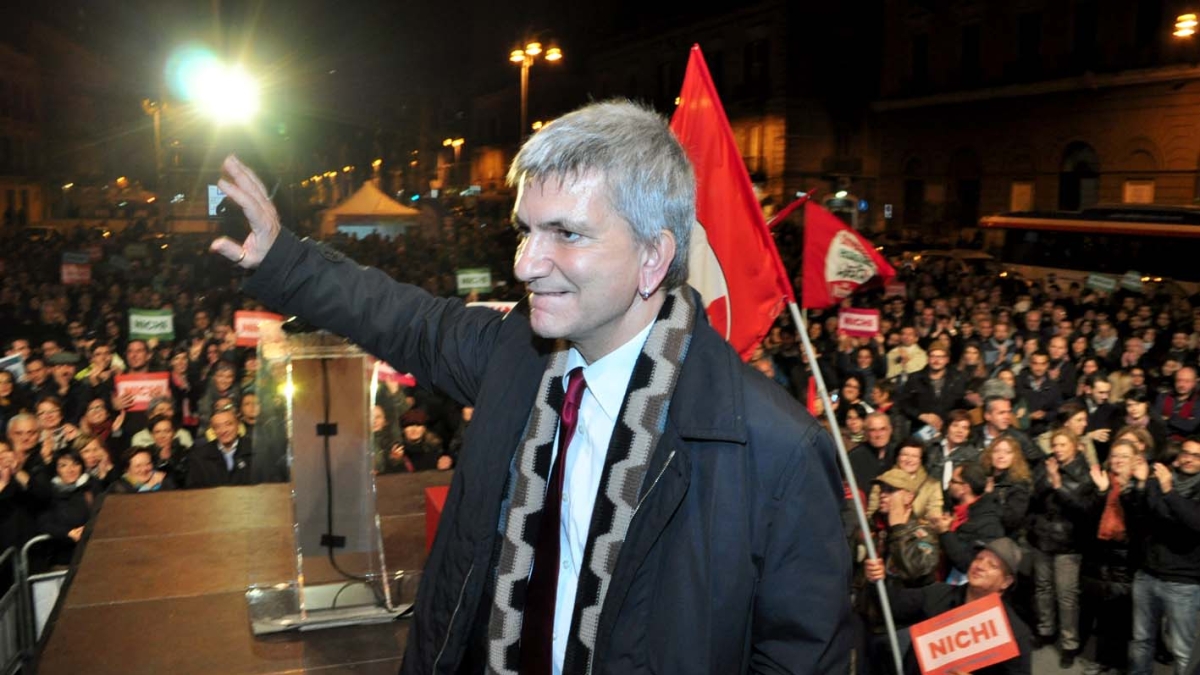 Candidarsi alle Regionali in Puglia, Vendola prova a resistere «Ma io uomo di partito»