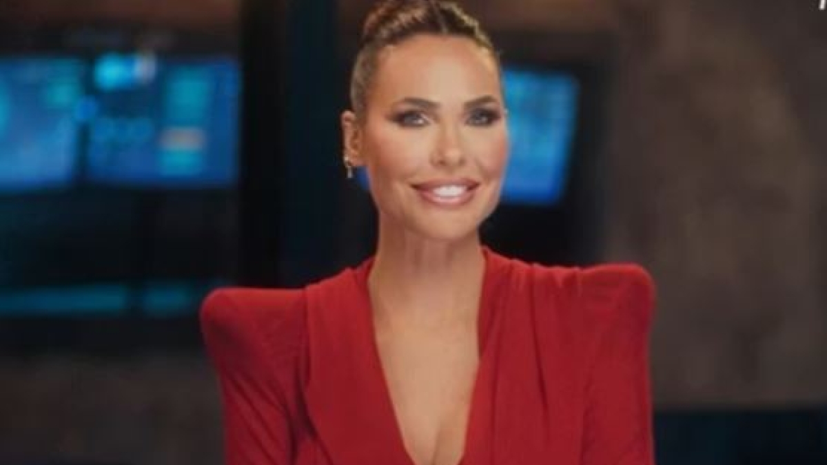 Disastro «The Couple»: Ilary Blasi urla sempre e i concorrenti sono così ignoranti da non riconoscere Napoleone