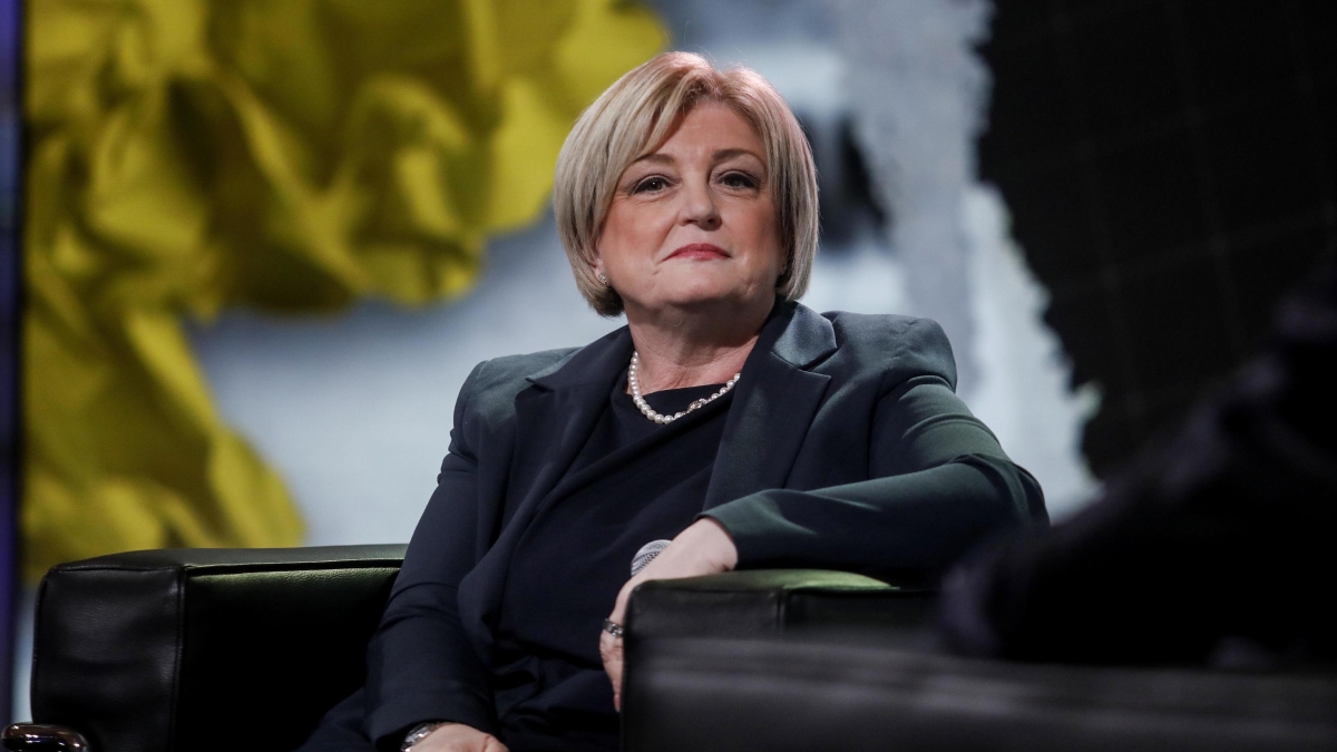 Occupazione, lieve frenata per donne e giovani. Ma è lite sui dati