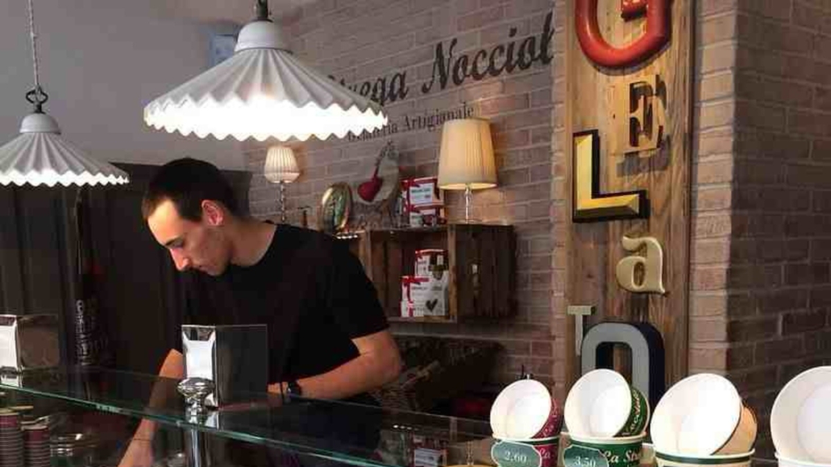 Strega Nocciola, la gelateria nata da una passione di famiglia: «Il nostro è un prodotto di lusso, nel senso di eccellente non di caro»