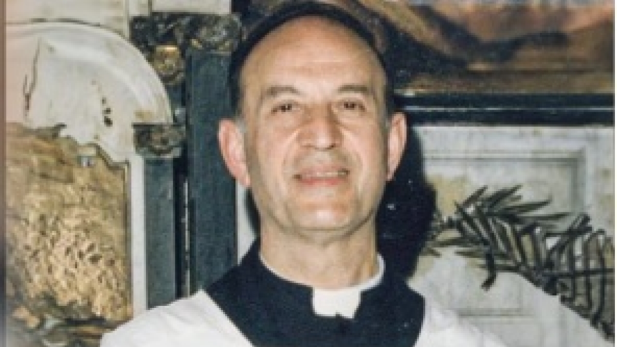 Il parroco napoletano don Agostino Cozzolino dichiarato venerabile da Papa Francesco: ecco chi era il pastore di Ponticelli