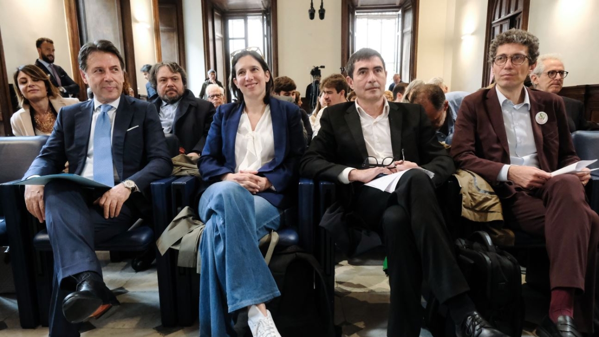 Le opposizioni unite sulla Palestina per nascondere i contrasti