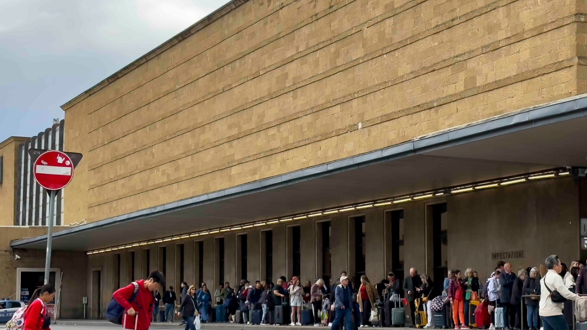 Tregua tra Palazzo Vecchio e taxi: si ferma lo sciopero fantasma a Firenze