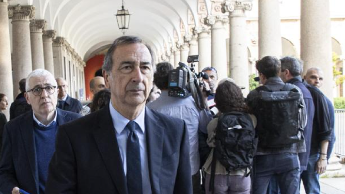 La maschera della Scala licenziata per aver gridato «Palestina libera», Sala: «Ortombina riferirà in Cda. Caso non semplice»
