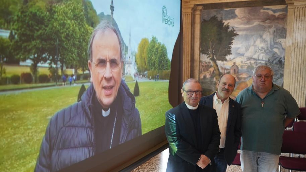 Le città visitate da papa Francesco si appellano ai leader mondiali: «Tacciano le armi il giorno dei funerali»