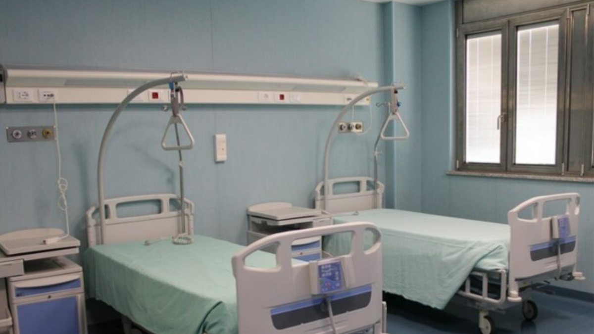 Le diagnosticarono l'appendicite, morì per un tumore: parenti risarciti, ma il medico che sbagliò l'esame pagherà solo la metà