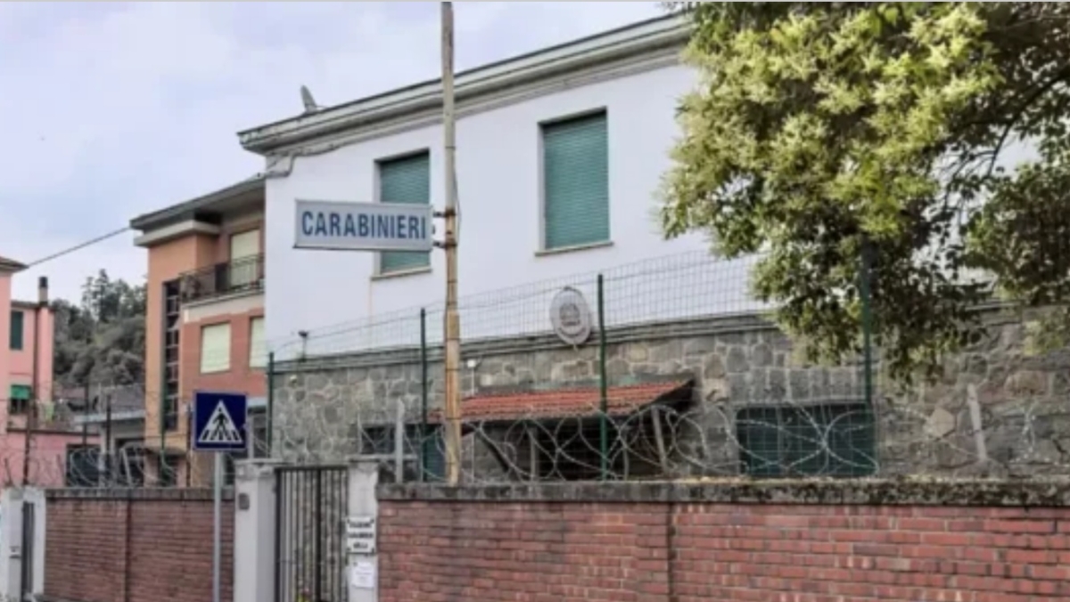 Inchiesta sui carabinieri in Lunigiana, calci e pugni ai fermati e multe cancellate in cambio di sesso: 22 condannati