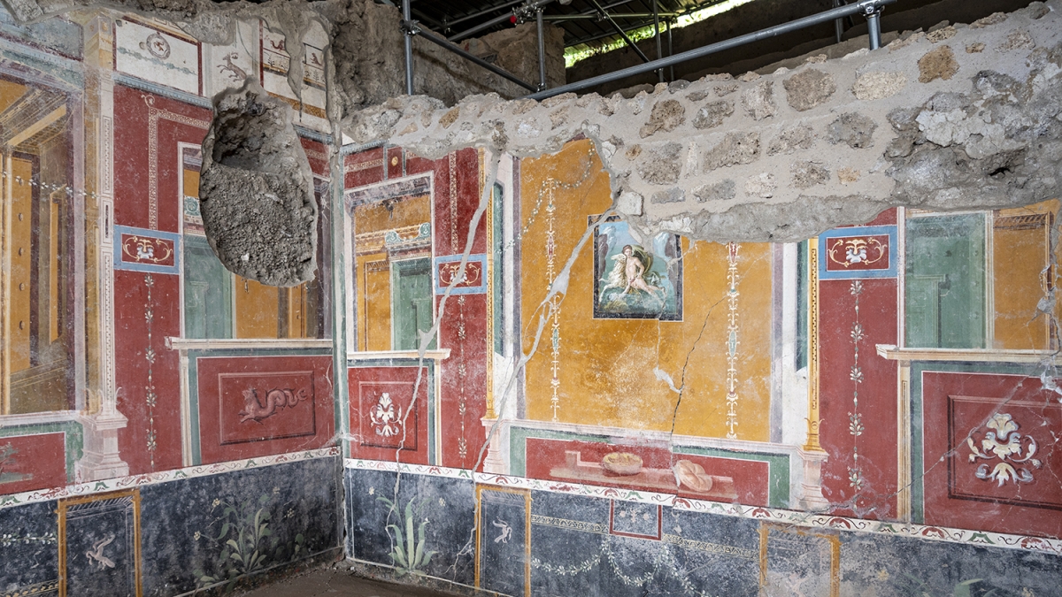 Pompei, emergono i resti di una famiglia che cercava scampo all'eruzione del Vesuvio: c'è anche un bambino