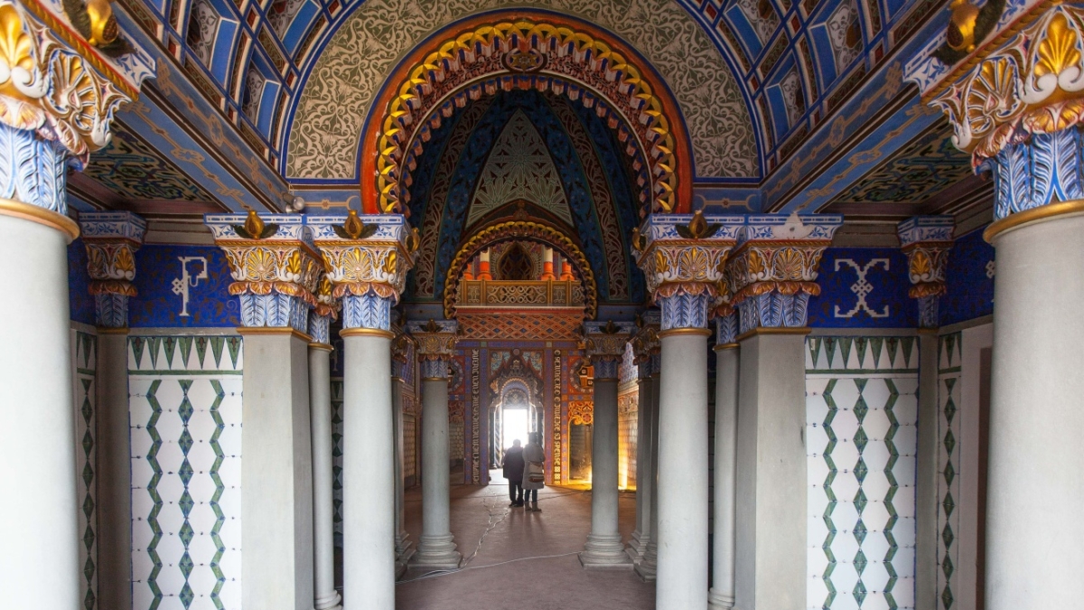 Il castello di Sammezzano, dall'abbandono all'annunciato lieto fine: la storia del palazzo fiabesco a 30 km da Firenze
