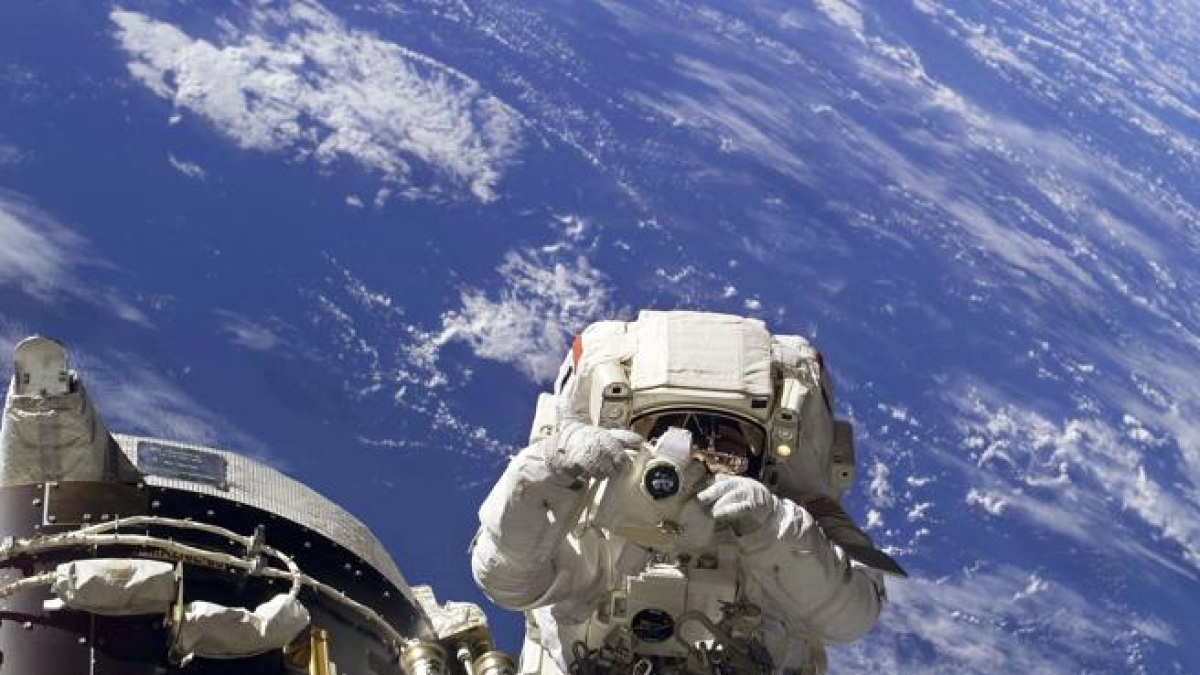 Gli occhi e la vista degli astronauti della Nasa studiati (e curati) dalla Città della Salute di Torino
