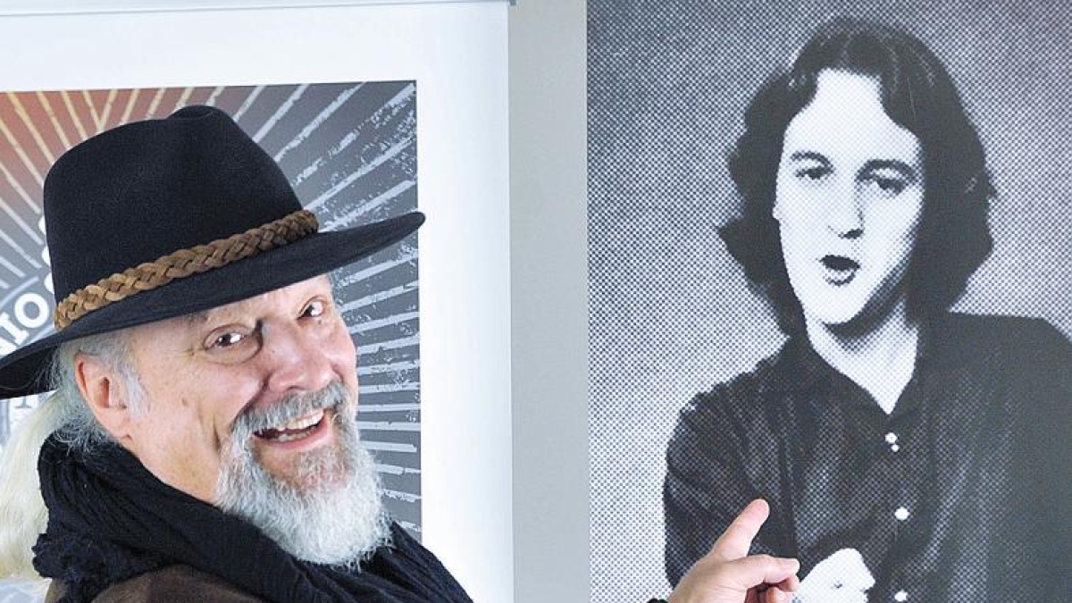 Eugenio Finardi: «Sono diventato quasi sordo per colpa dell'acufene. I Doors all'Isola di Wight? Non li ho visti perché dormivo»