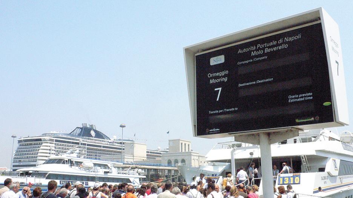 Porto, 10 milioni di passeggeri. Napoli seconda soltanto a Hong Kong