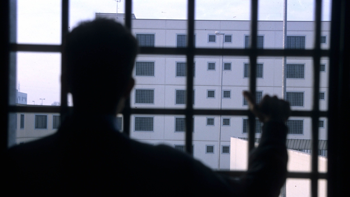 Le misure alternative al carcere funzionano? Cosa dicono i dati sul tasso di recidiva dei detenuti che lavorano