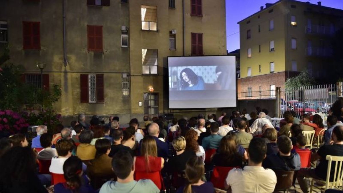 «Scendi c'è il Cinema» a rischio, rubati gli impianti. Parte la raccolta fondi: «Rinunciare sarebbe come arrendersi»