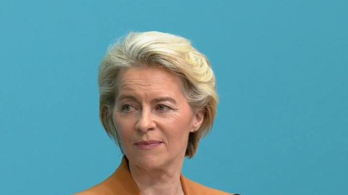 Sms «segreti» tra von der Leyen e l Sms «segreti» tra von der Leyen e l