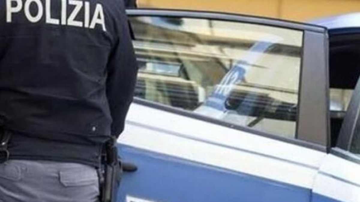 Omicidio a Milano, 15enne strangola un Omicidio a Milano, 15enne strangola un