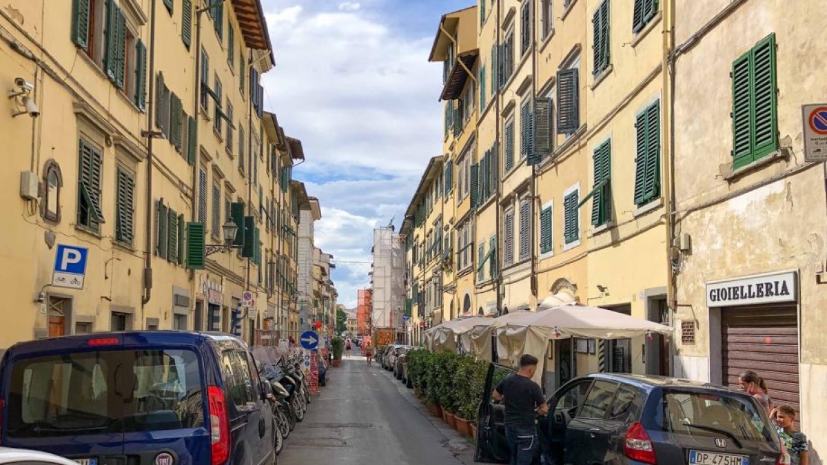 Firenze e la riqualificazione di via Palazzuolo: «Va pedonalizzata e trasformata nella strada degli artigiani, già in 200 hanno chiesto di trasferirsi»