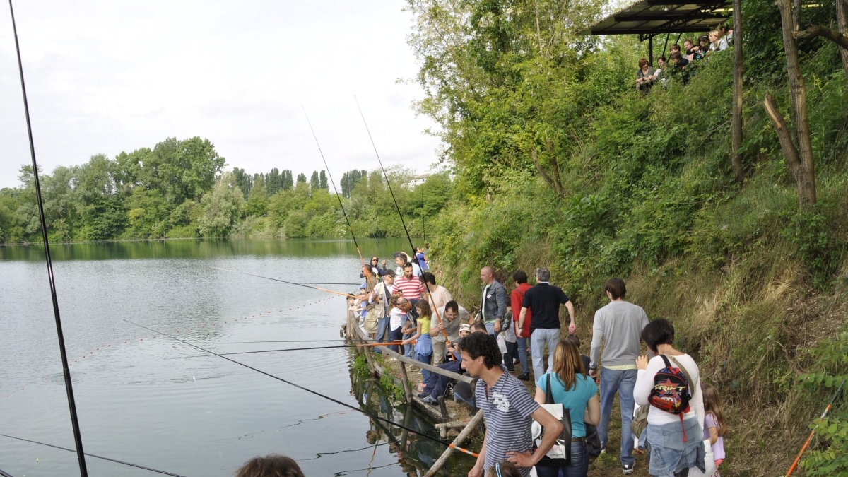 Milano, la giornata dei «Pierini pescatori»: sport e solidarietà per i bambini dai 4 ai 15 anni: attesi 150 piccoli e 500 adulti