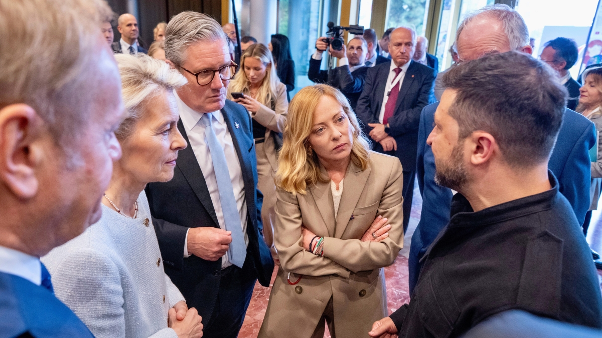 Le incognite del governo Meloni in un'Europa spostata a Est