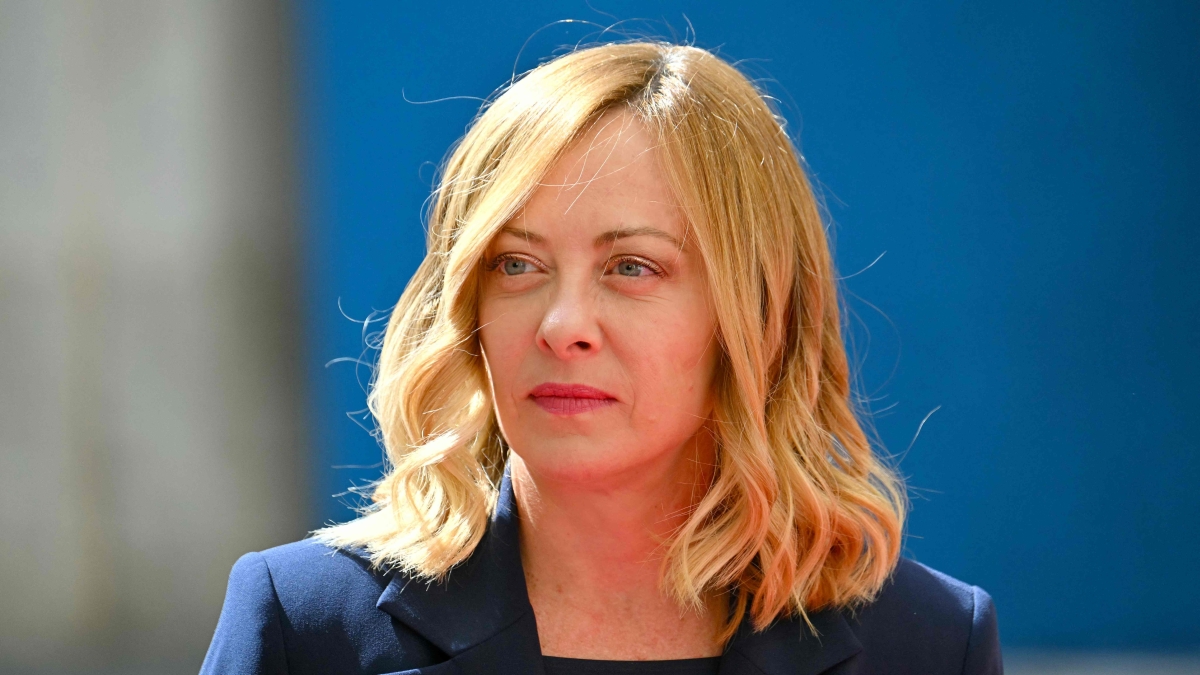 Meloni sente Trump, Starmer, Macron e Merz: «Sostegno a sforzi Usa per l'Ucraina»