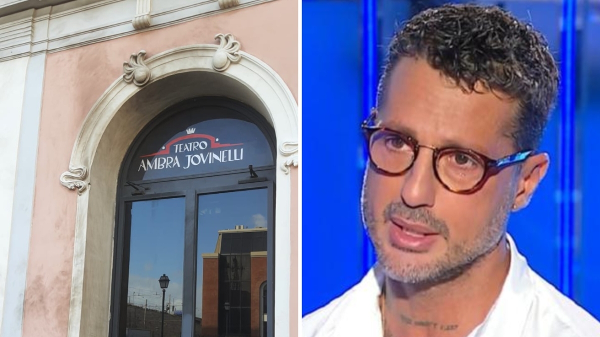 Roma, petardi contro l'Ambra Jovinelli che ospita Fabrizio Corona: all'esterno del teatro scritte offensive