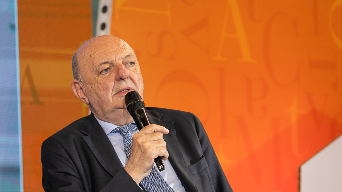 Pichetto Fratin a Trento: «Valutiamo come trasferire e sterilizzare gli orsi»