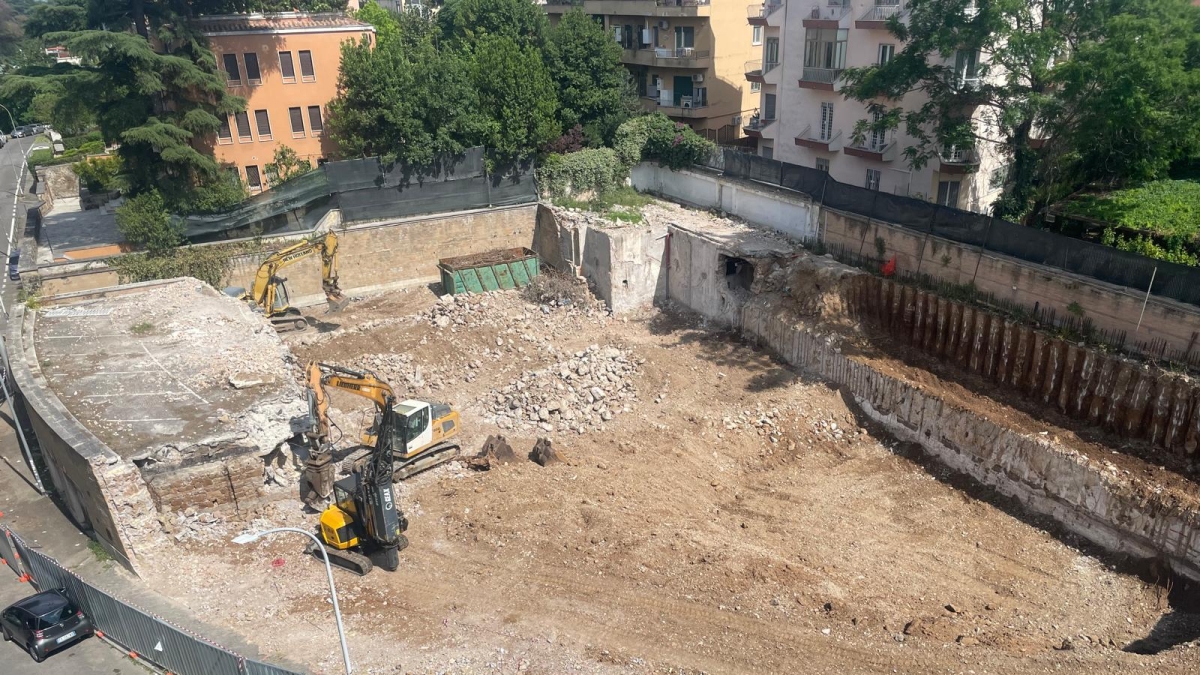 Scandalo a Parioli: Indagini sul Nuovo Palazzo di Lusso in Via Petrolini – La Finanza Interviene sui Dubbi del Permesso 'A Posteriori'