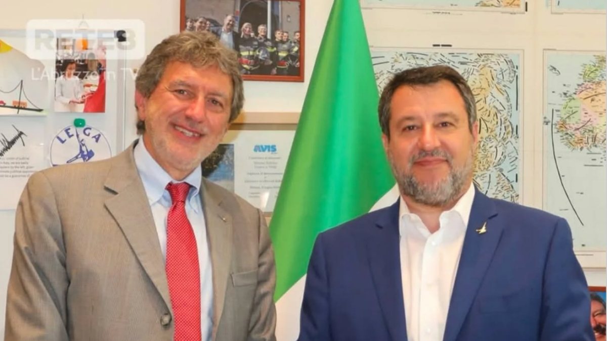 «I toscani hanno rotto le p...»: bufera sulle parole di Salvini durante una discussione sul vino