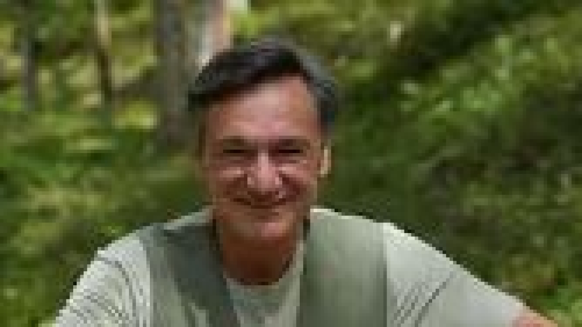 Caressa nella giungla, i concorrenti litigano per la fame