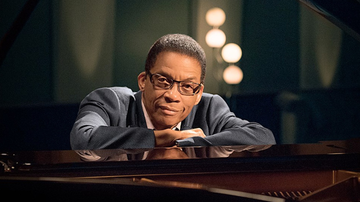 SuoNato Festival alla Ex Base Nato di Bagnoli con Hancock e i CCCP